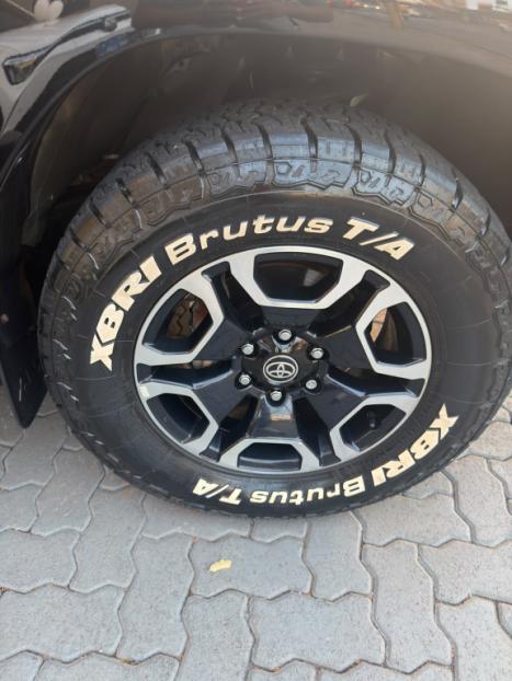 TOYOTA Hilux Caminhonete 2.8 16V SRX 4X4 TURBO DIESEL CABINE DUPLA AUTOMÁTICO, Foto 7