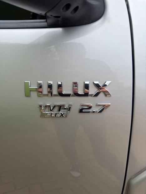 TOYOTA Hilux Caminhonete 2.7 16V 4P SRV CABINE DUPLA, Foto 4