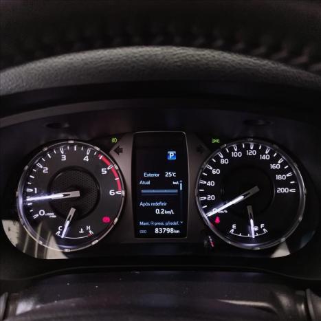 TOYOTA Hilux Caminhonete 2.8 16V SRX PLUS 4X4 TURBO DIESEL CABINE DUPLA AUTOMÁTICO, Foto 9