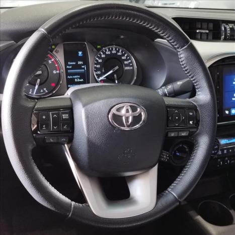 TOYOTA Hilux Caminhonete 2.8 16V SRX PLUS 4X4 TURBO DIESEL CABINE DUPLA AUTOMÁTICO, Foto 13