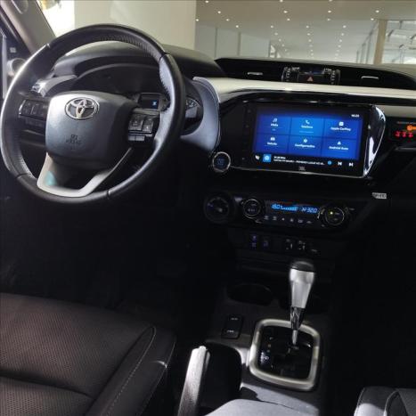 TOYOTA Hilux Caminhonete 2.8 16V SRX PLUS 4X4 TURBO DIESEL CABINE DUPLA AUTOMÁTICO, Foto 14