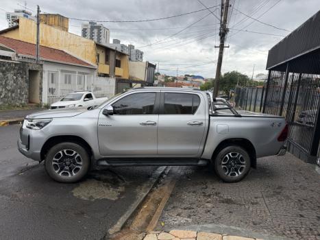 TOYOTA Hilux Caminhonete 2.8 16V SRX 4X4 DIESEL CABINE DUPLA AUTOMÁTICO, Foto 6