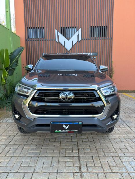 TOYOTA Hilux Caminhonete 2.8 16V SRX 4X4 TURBO DIESEL CABINE DUPLA AUTOMÁTICO, Foto 3