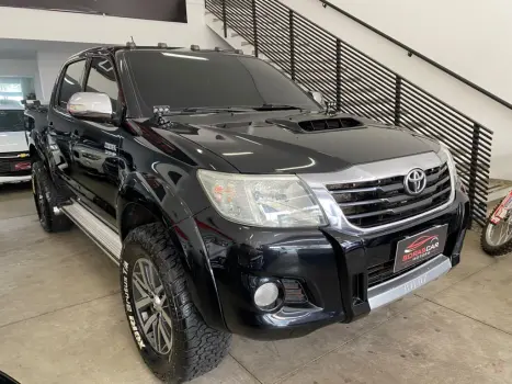 TOYOTA Hilux Caminhonete 3.0 4P SRV DIESEL CABINE DUPLA, Foto 7
