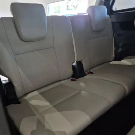 TOYOTA Hilux Caminhonete 2.8 4P 4X4 DIESEL CABINE DUPLA, Foto 18