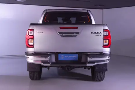 TOYOTA Hilux Caminhonete 2.8 16V SRX 4X4 TURBO DIESEL CABINE DUPLA AUTOMÁTICO, Foto 4