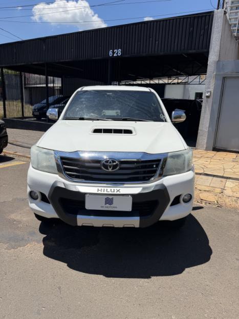 TOYOTA Hilux Caminhonete 3.0 4P 4X4 SRV TURBO DIESEL CABINE DUPLA AUTOMÁTICO, Foto 2