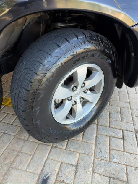 TOYOTA Hilux Caminhonete 3.0 4P SRV DIESEL CABINE DUPLA, Foto 3