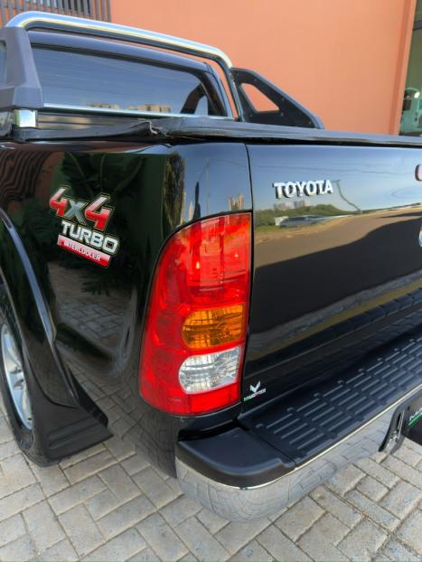 TOYOTA Hilux Caminhonete 3.0 4P SRV DIESEL CABINE DUPLA, Foto 14