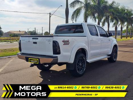 TOYOTA Hilux Caminhonete 3.0 4P 4X4 SRV TURBO DIESEL CABINE DUPLA AUTOMÁTICO, Foto 7