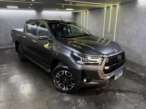 TOYOTA Hilux Caminhonete 2.8 16V 4P SRX DIESEL CABINE DUPLA, Foto 1