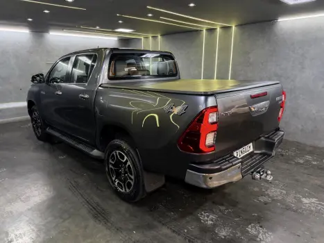 TOYOTA Hilux Caminhonete 2.8 16V 4P SRX DIESEL CABINE DUPLA, Foto 6