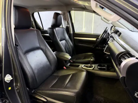 TOYOTA Hilux Caminhonete 2.8 16V 4P SRX DIESEL CABINE DUPLA, Foto 11