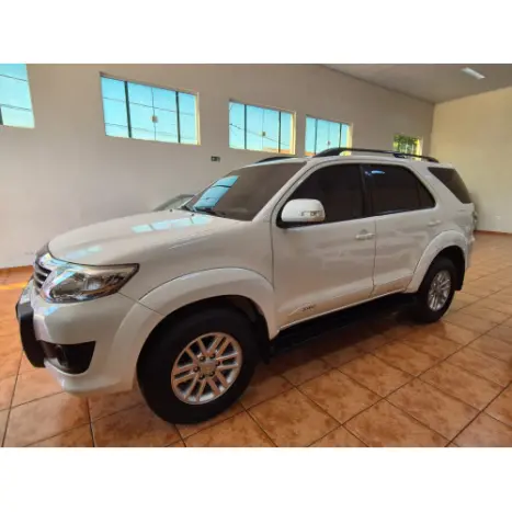 TOYOTA Hilux SW4 2.7 16V 4P SR FLEX AUTOMTICO, Foto 2