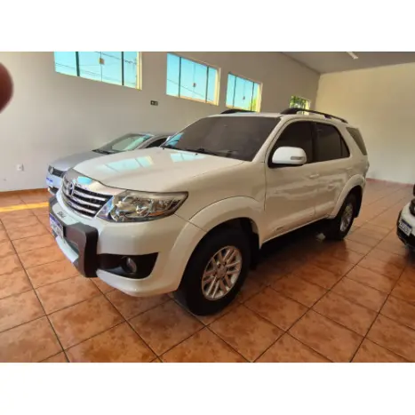 TOYOTA Hilux SW4 2.7 16V 4P SR FLEX AUTOMTICO, Foto 13