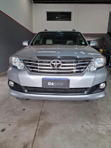 TOYOTA Hilux SW4 2.7 16V 4P SR FLEX AUTOMTICO, Foto 6