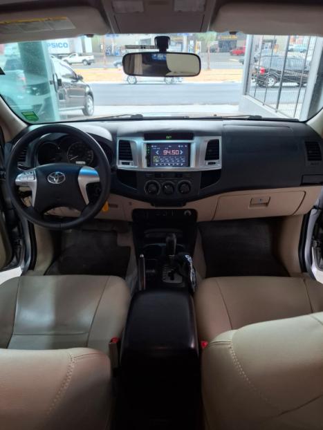 TOYOTA Hilux SW4 2.7 16V 4P SR FLEX AUTOMTICO, Foto 15