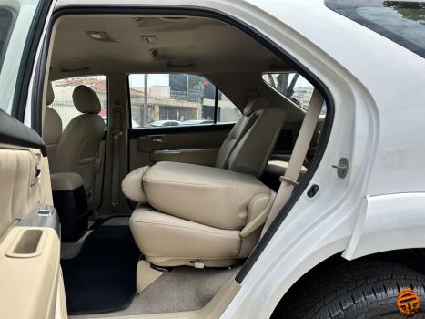 TOYOTA Hilux SW4 2.7 16V 4P FLEX SR 7 LUGARES AUTOMÁTICO, Foto 13 TOYOTA Hilux SW4 2.7 16V 4P FLEX SR 7 LUGARES AUTOMÁTICO, Foto 13