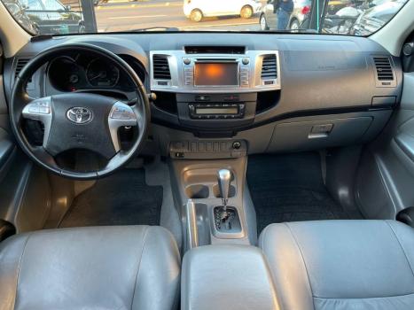 TOYOTA Hilux SW4 2.7 16V 4P FLEX SRV 7 LUGARES AUTOM�TICO, Foto 7
