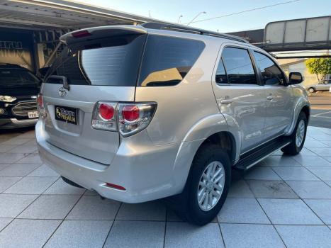 TOYOTA Hilux SW4 2.7 16V 4P SR AUTOM�TICO, Foto 5