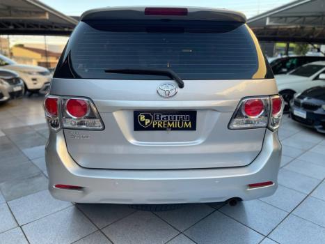 TOYOTA Hilux SW4 2.7 16V 4P SR AUTOM�TICO, Foto 6