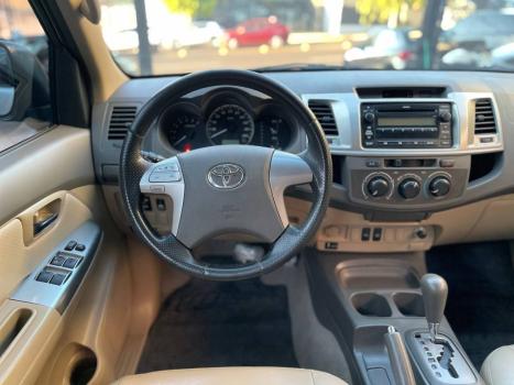 TOYOTA Hilux SW4 2.7 16V 4P SR AUTOM�TICO, Foto 10