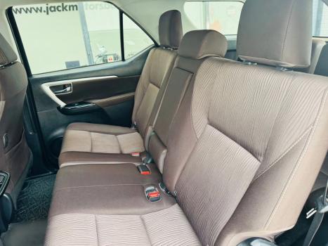 TOYOTA Hilux SW4 2.7 16V 4P FLEX SR 7 LUGARES AUTOM�TICO, Foto 13