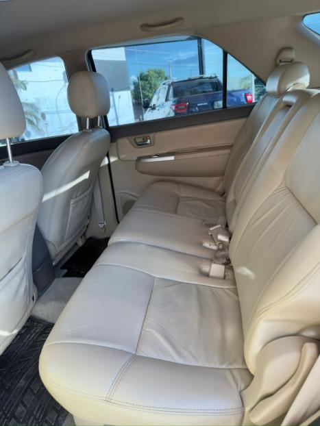 TOYOTA Hilux SW4 2.7 16V 4P SR FLEX AUTOM�TICO, Foto 16