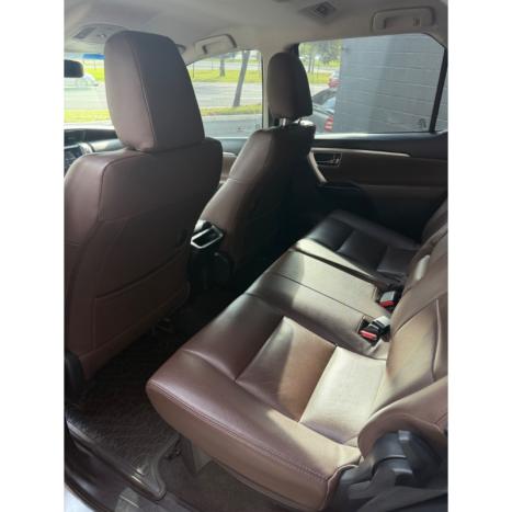 TOYOTA Hilux SW4 2.7 16V 4P SR FLEX AUTOM�TICO, Foto 8