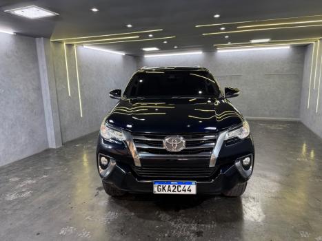 TOYOTA Hilux SW4 2.7 16V 4P FLEX SR 7 LUGARES AUTOM�TICO, Foto 2