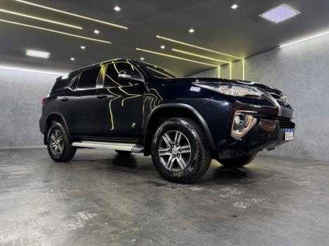 TOYOTA Hilux SW4 2.7 16V 4P FLEX SR 7 LUGARES AUTOM�TICO, Foto 4