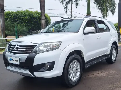 TOYOTA Hilux SW4 2.7 16V 4P SR FLEX AUTOM�TICO, Foto 1