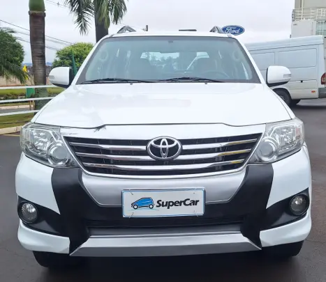 TOYOTA Hilux SW4 2.7 16V 4P SR FLEX AUTOM�TICO, Foto 2