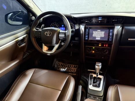 TOYOTA Hilux SW4 2.7 16V 4P SR FLEX AUTOM�TICO, Foto 10