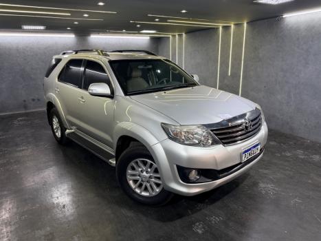 TOYOTA Hilux SW4 2.7 16V 4P SR FLEX, Foto 1