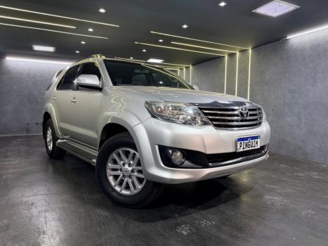 TOYOTA Hilux SW4 2.7 16V 4P SR FLEX, Foto 4