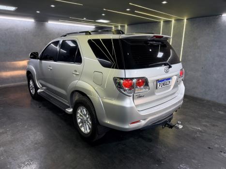TOYOTA Hilux SW4 2.7 16V 4P SR FLEX, Foto 6