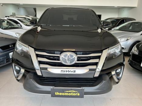 TOYOTA Hilux SW4 2.8 16V 4P SRX 4X4 7 LUGARES TURBO DIESEL AUTOM�TICO, Foto 3