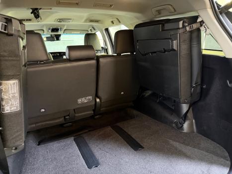 TOYOTA Hilux SW4 2.8 16V 4P SRX 4X4 7 LUGARES TURBO DIESEL AUTOMTICO, Foto 9