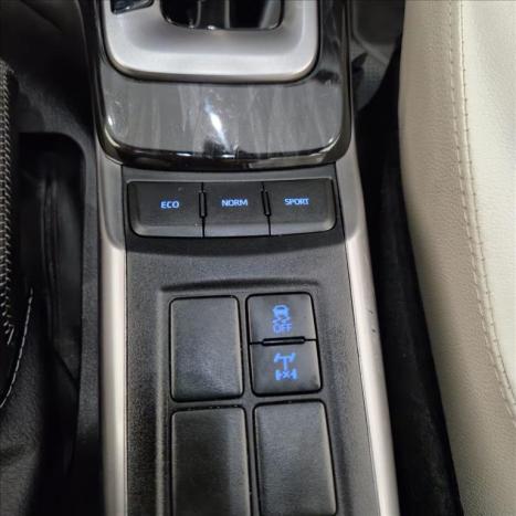 TOYOTA Hilux SW4 2.8 4P 4X4 TURBO DIESEL, Foto 10