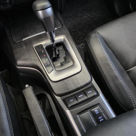 TOYOTA Hilux SW4 2.8 4P SRX 4X4 TURBO DIESEL AUTOMTICO, Foto 10