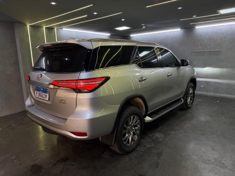 TOYOTA Hilux SW4 2.8 16V 4P SRX 4X4 7 LUGARES TURBO DIESEL AUTOM�TICO, Foto 6