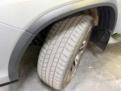 TOYOTA Hilux SW4 2.8 4P SRX 4X4 DIAMOND 7 LUGARES TURBO DIESEL AUTOM�TICO, Foto 14