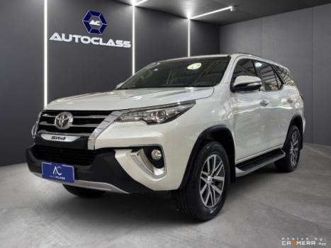 TOYOTA Hilux SW4 2.8 16V 4P SRX 4X4 7 LUGARES TURBO DIESEL AUTOM�TICO, Foto 1