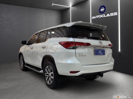 TOYOTA Hilux SW4 2.8 16V 4P SRX 4X4 7 LUGARES TURBO DIESEL AUTOM�TICO, Foto 5