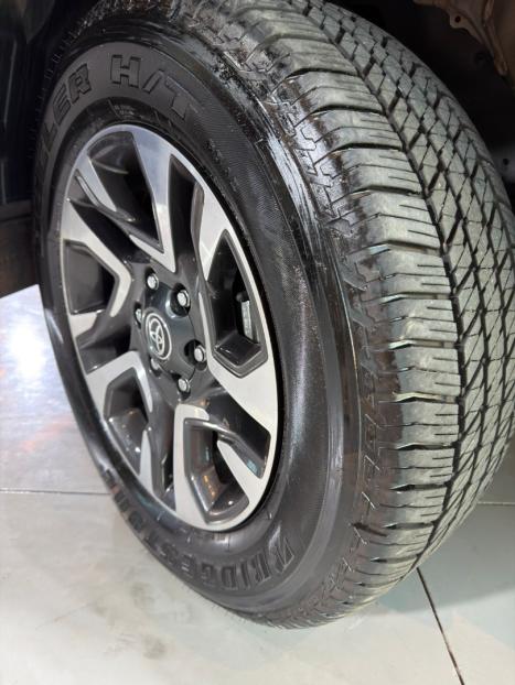 TOYOTA Hilux SW4 2.8 16V 4P SRX PLATINUM 4X4 7 LUGARES TURBO DIESEL AUTOM�TICO, Foto 17