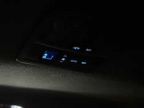 TOYOTA Hilux SW4 2.8 4P SRX 4X4 TURBO DIESEL AUTOM�TICO, Foto 11