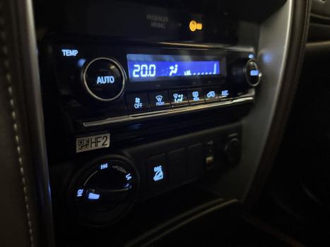 TOYOTA Hilux SW4 2.8 4P SRX 4X4 TURBO DIESEL AUTOM�TICO, Foto 8