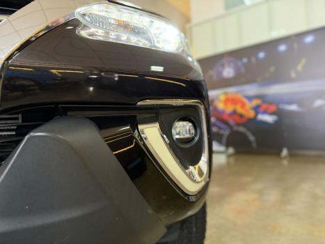 TOYOTA Hilux SW4 2.8 4P SRX 4X4 TURBO DIESEL AUTOM�TICO, Foto 16