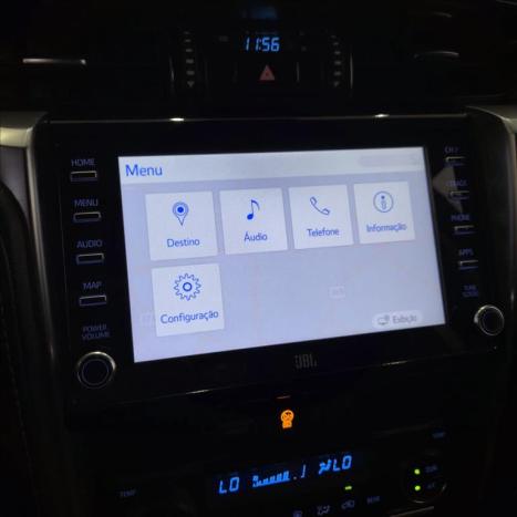 TOYOTA Hilux SW4 2.8 4P SRX 4X4 TURBO DIESEL AUTOM�TICO, Foto 8